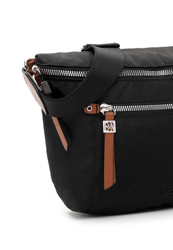 EMILY-_-NOAH_100_65143_100_5.jpg Emily & Noah Esther Hipbag Black
